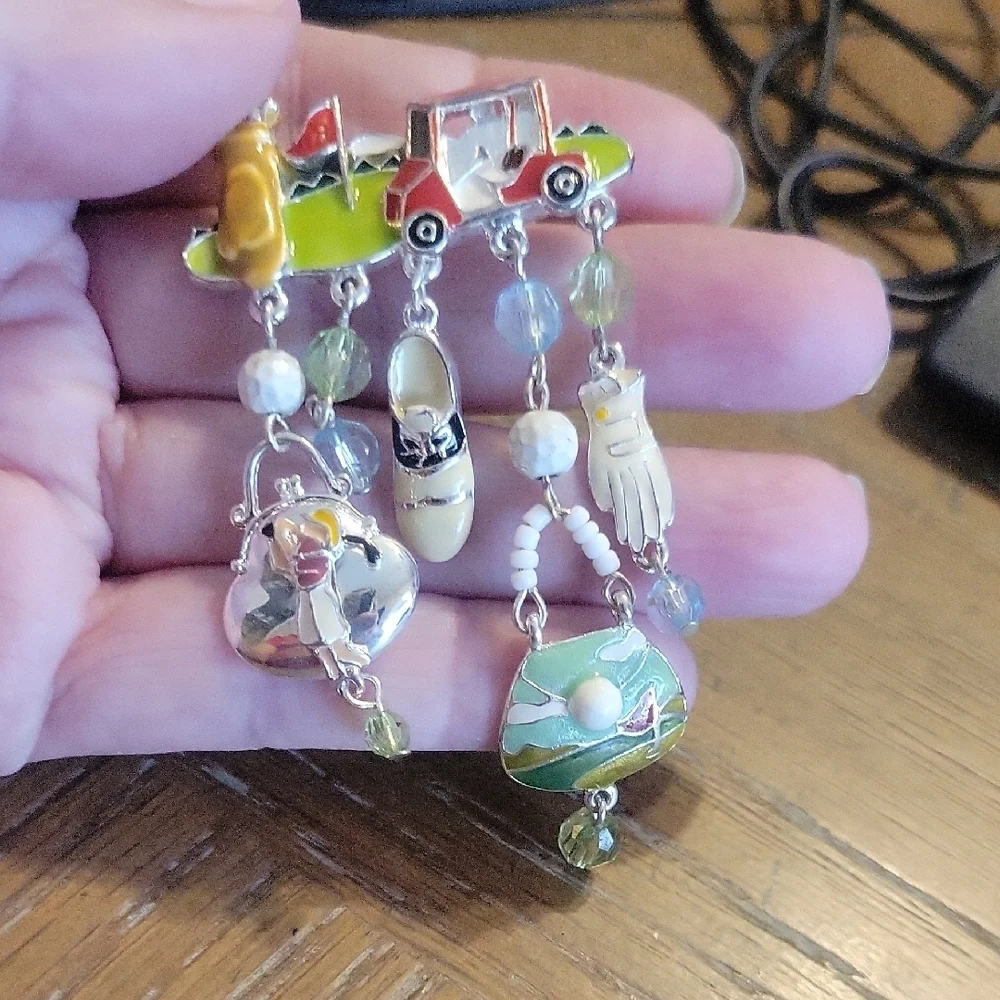 Golf-Themed Womens brooch